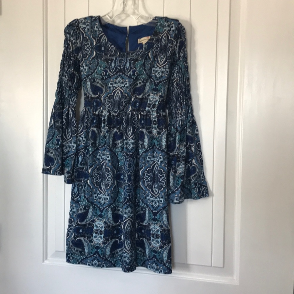 Speechless Blue Paisley design tunic top size 12